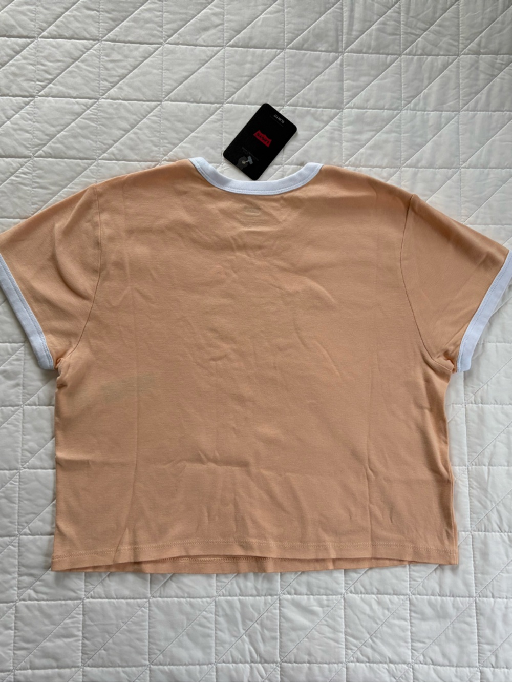 Levi’s NWT Almond Cream Geo Batwing Ringer Tee - Size XXL - Picture 5 of 5